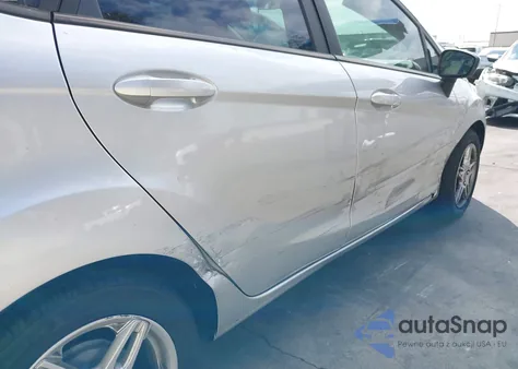 2019 Ford Fiesta Se z USA, uszkodzony, nr VIN 3FADP4BJXKM158331